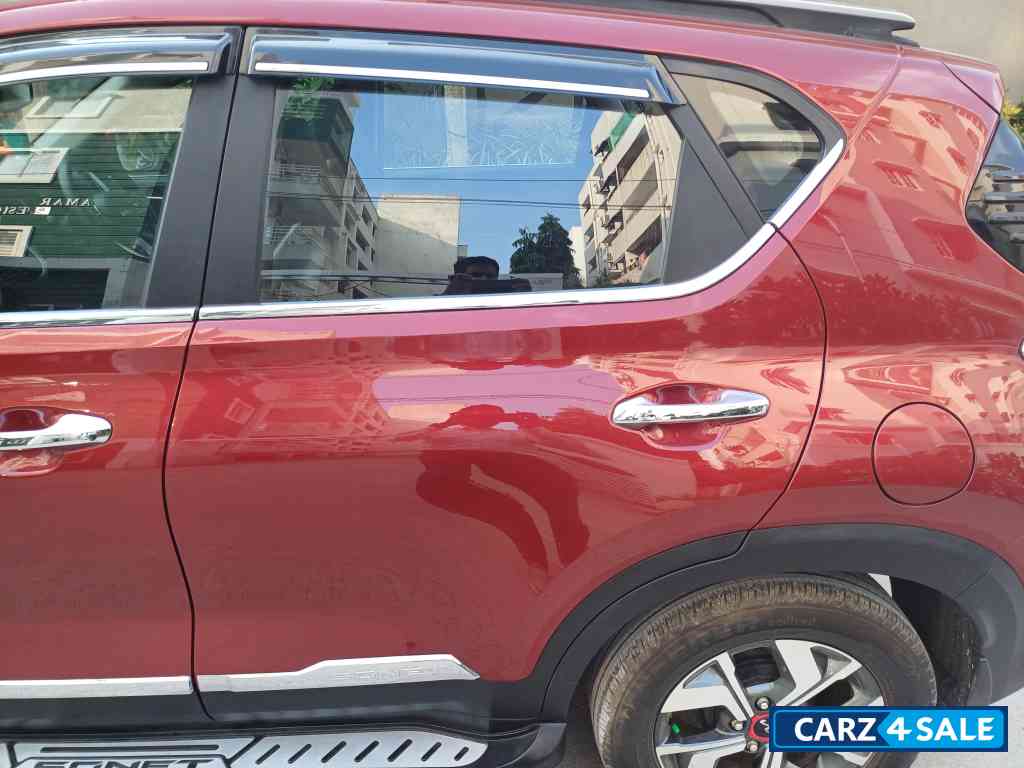 Intence Red Kia Sonet HTK + Diesel