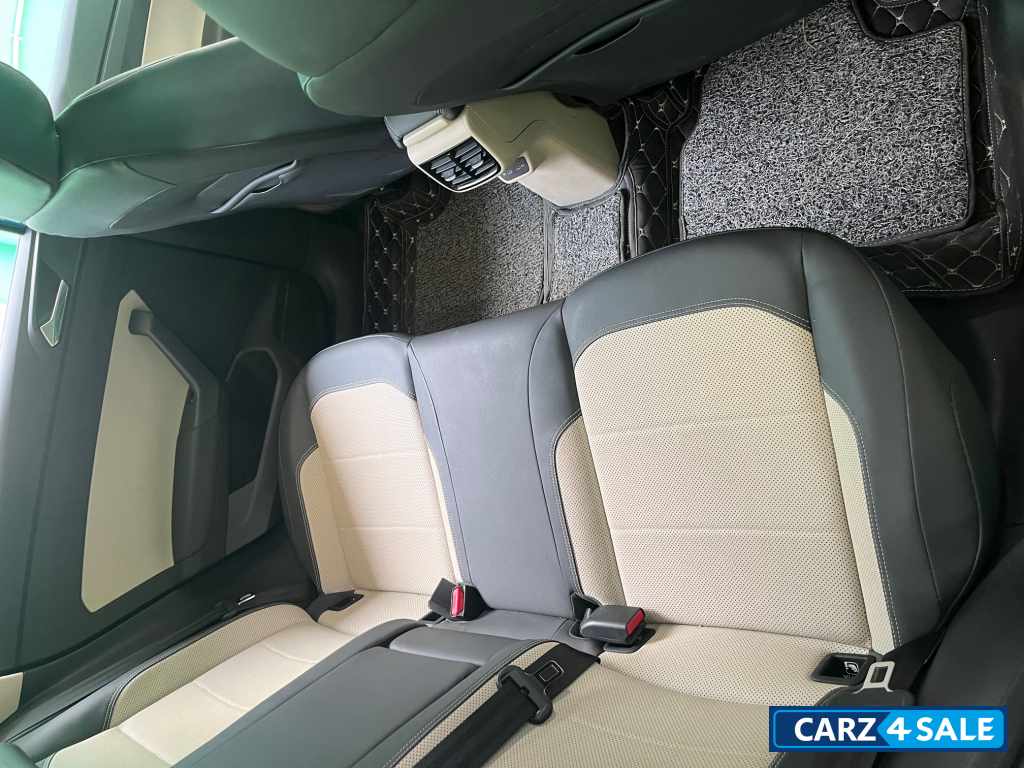 Blue Skoda Slavia Style 1.0 TSI AT