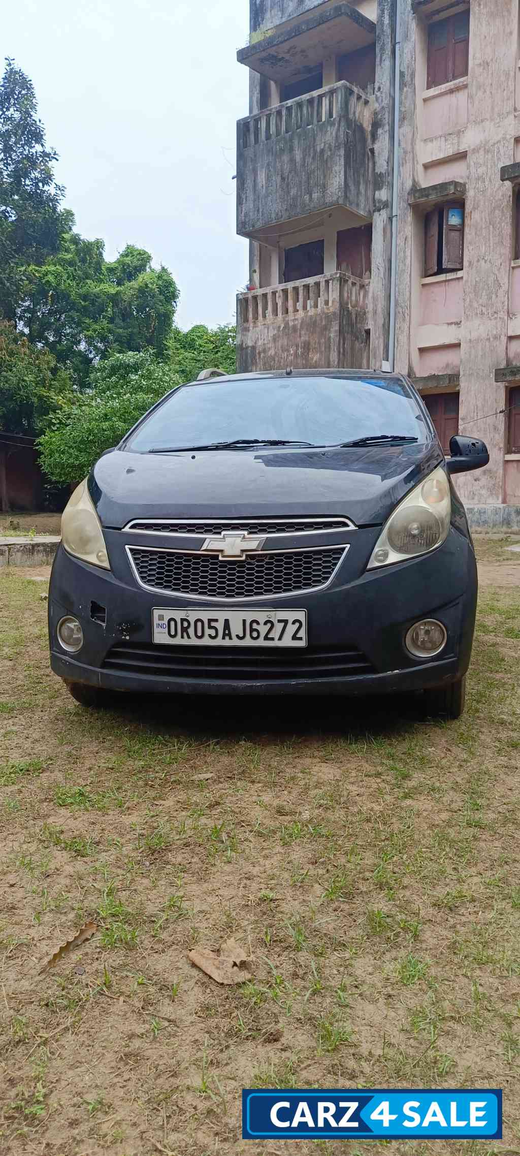 Black Chevrolet Beat LT Petrol
