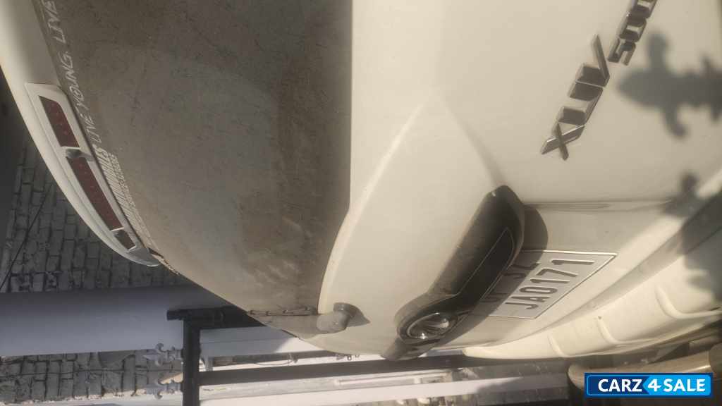 Mahindra XUV 500 W6 Mahindra XUV 500 W6