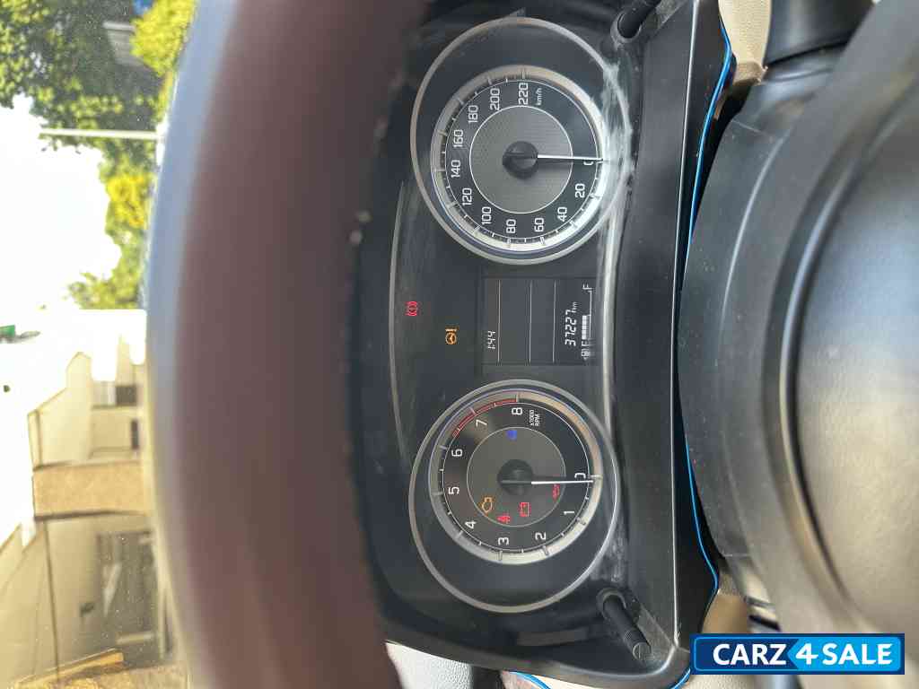 Maruti Suzuki Dzire VXI