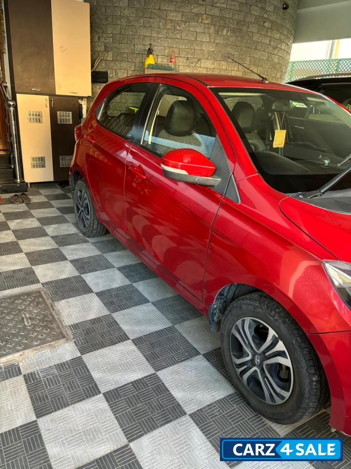 Red Tata Tiago Revotron XZA