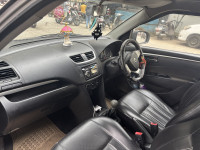 Maruti Suzuki Swift Vxi