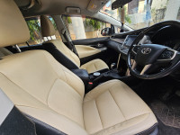 Toyota Innova 2.4 zx At 7str
