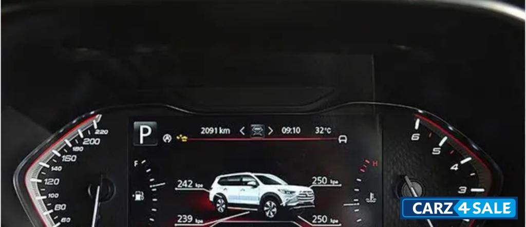 Black MG Gloster Savvy