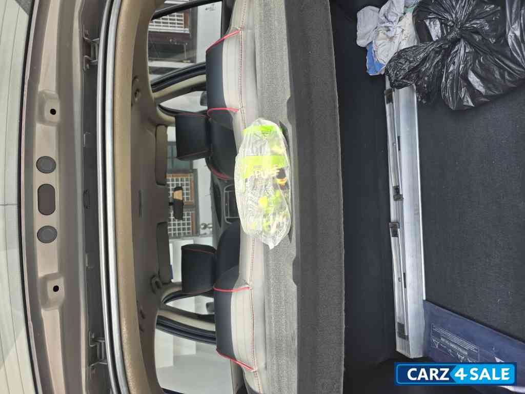 Amber Grey Hyundai i20 Magna(O)