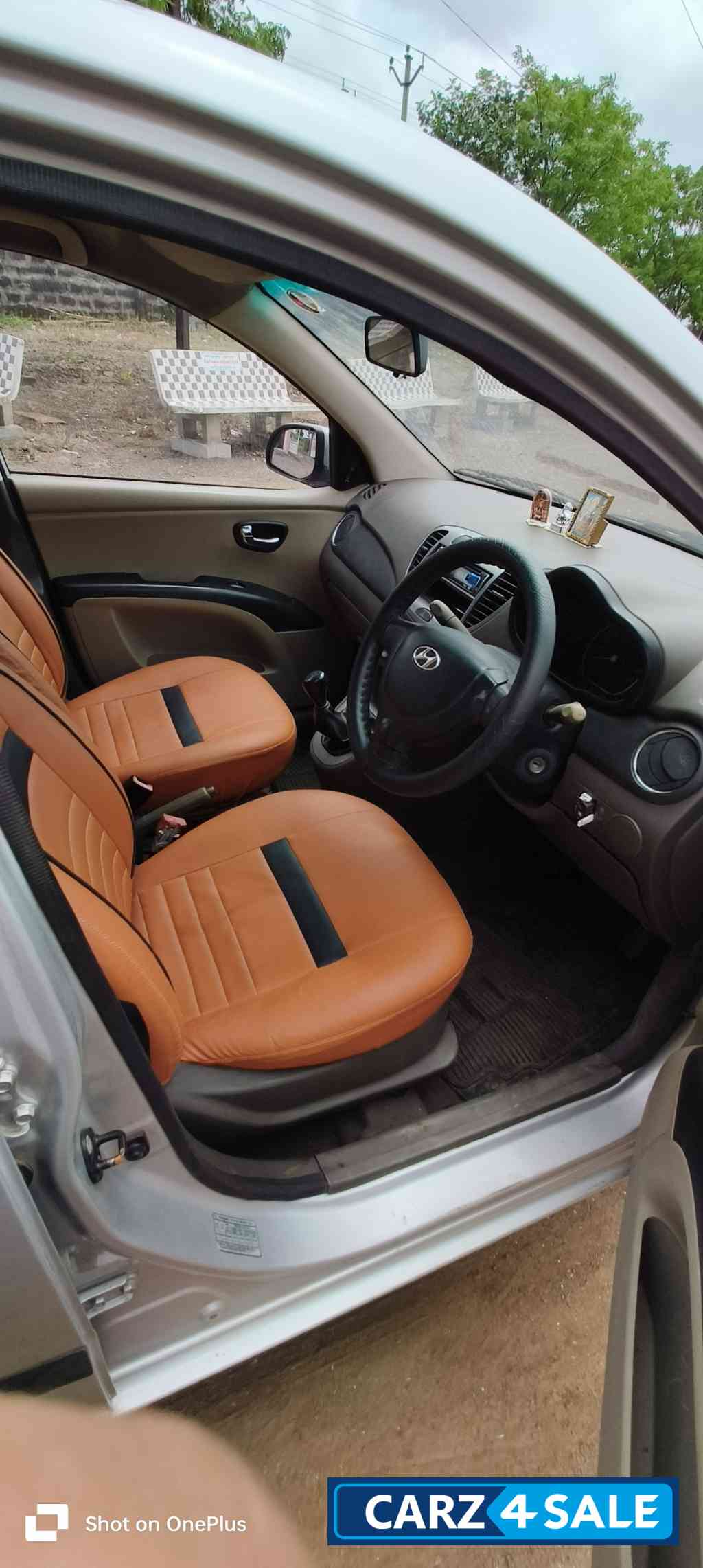 Grey Hyundai i10 Magna 1.1BSIV