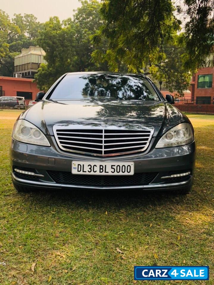 Mercedes-Benz S-Class S350