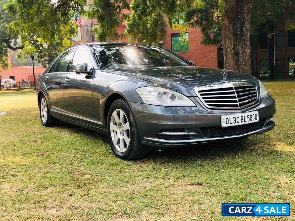 Mercedes-Benz S-Class S350