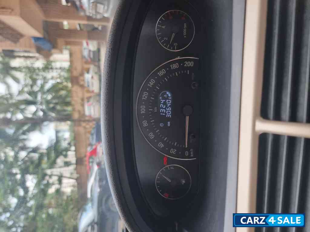 Red Tata Vista Tech GVX saffire 65