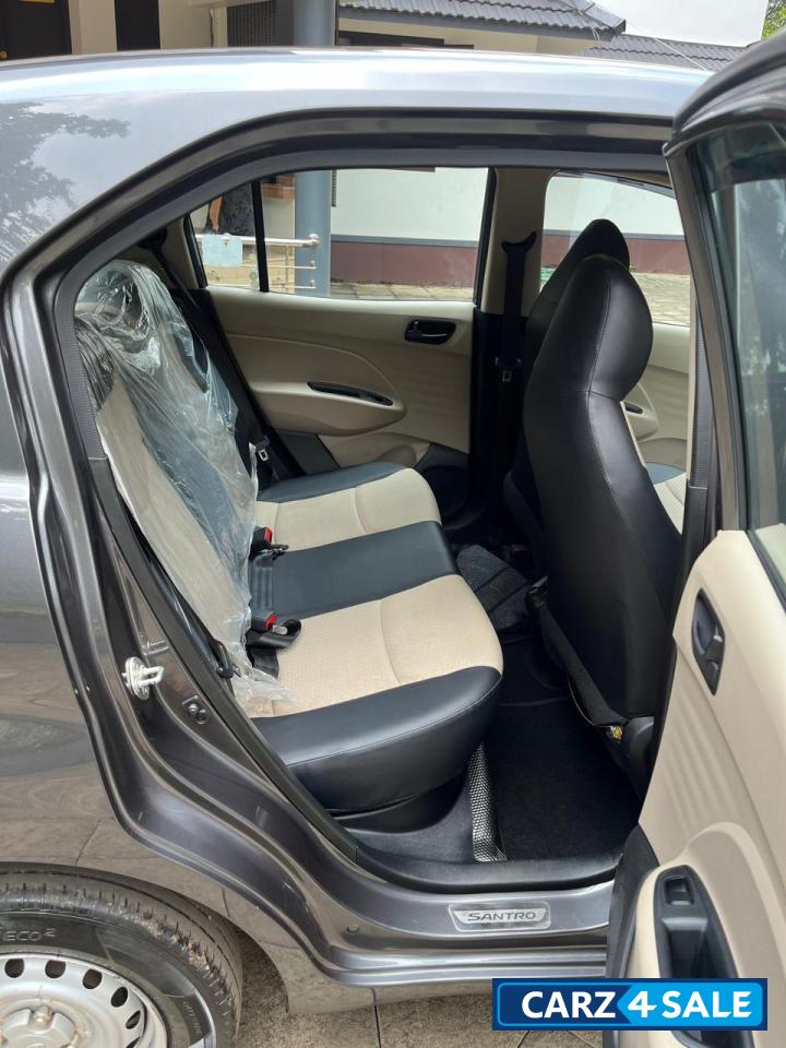 Titan Grey Hyundai Santro 1.1 Corporate Automatic