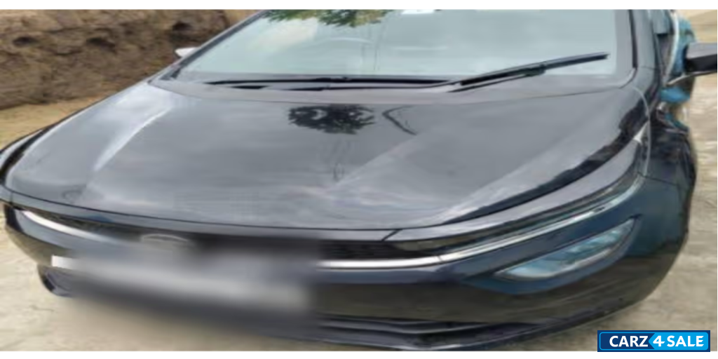 Tata Altroz XZA+ Dark Edition Automatic