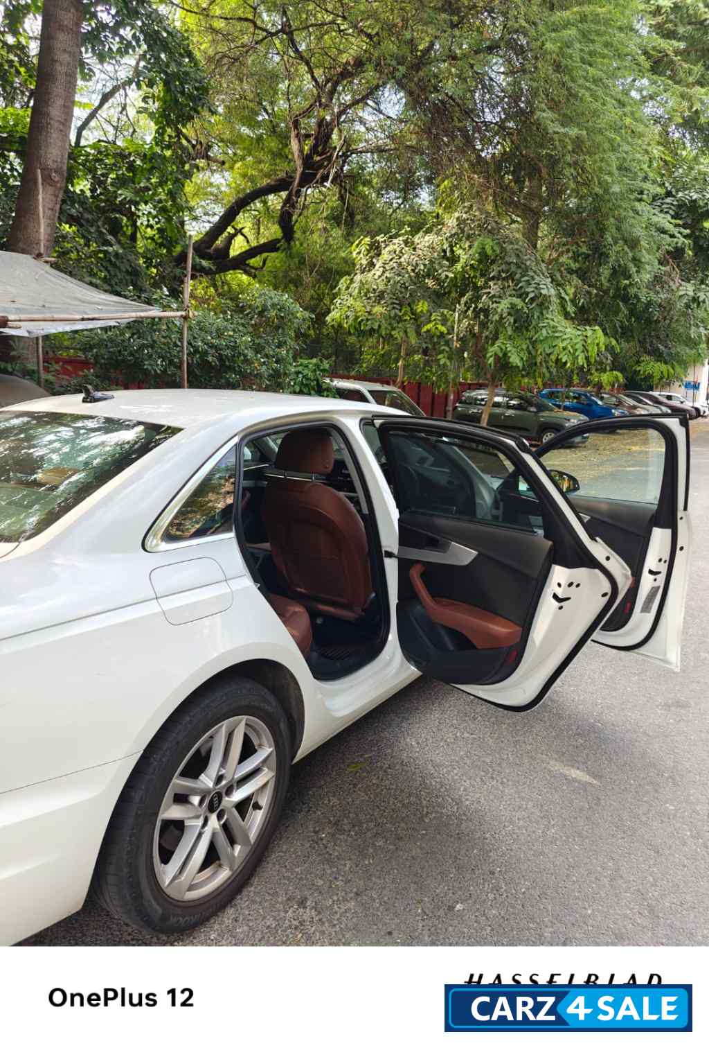 White Audi A4 Premium Plus 40 TFSI Petrol - August 2021