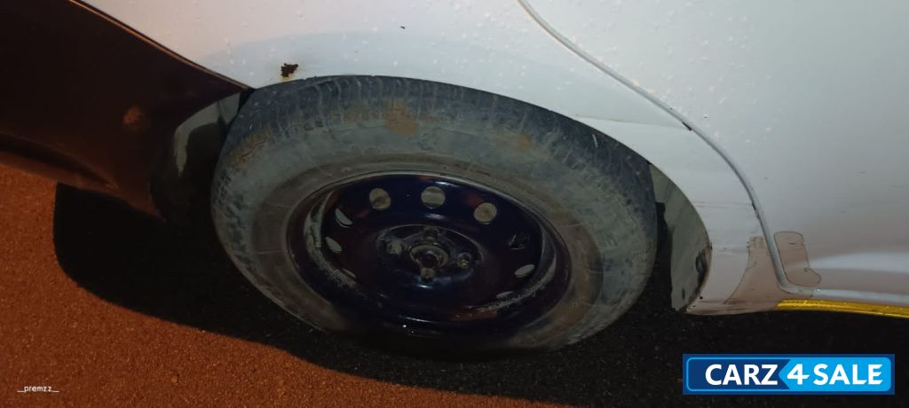 Maruti Suzuki Swift Besic