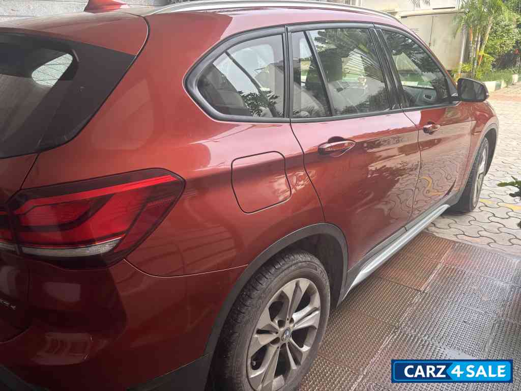 Sunset Orange BMW X1