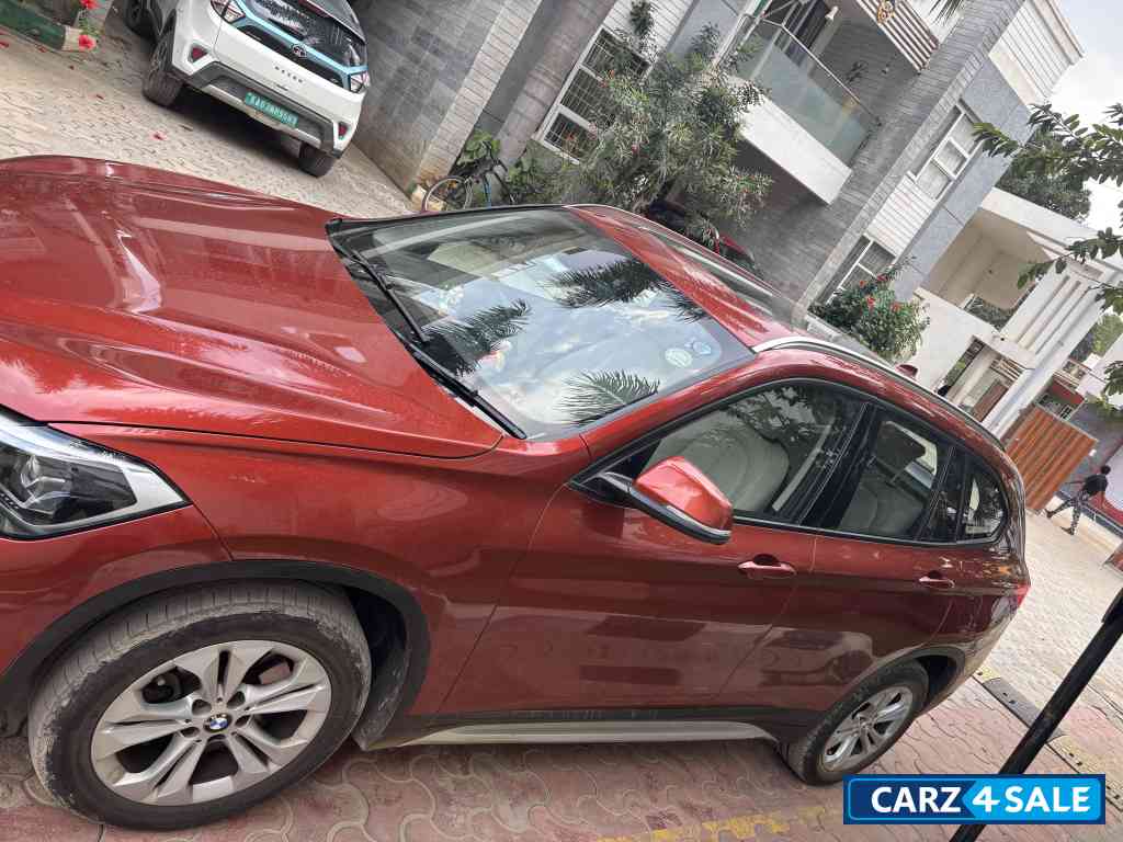 Sunset Orange BMW X1