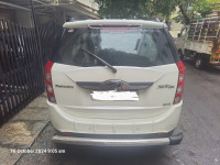 Mahindra XUV 500 W10