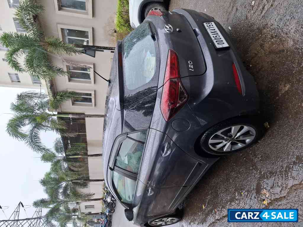 Stardust Hyundai Elite i20 Asta option