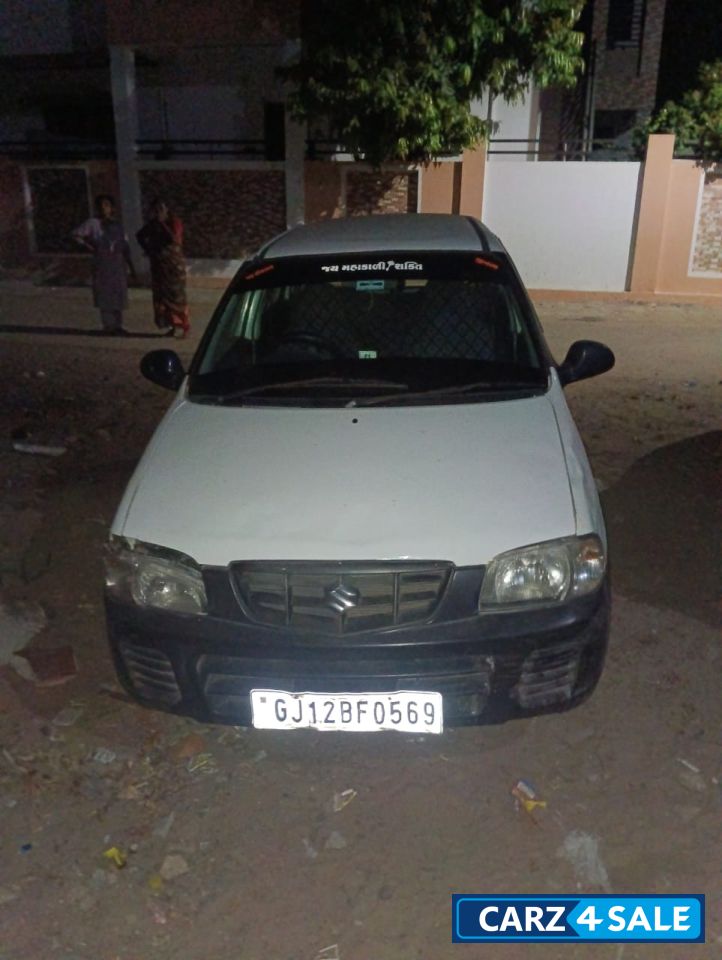 White Maruti Suzuki Alto Lxi2011