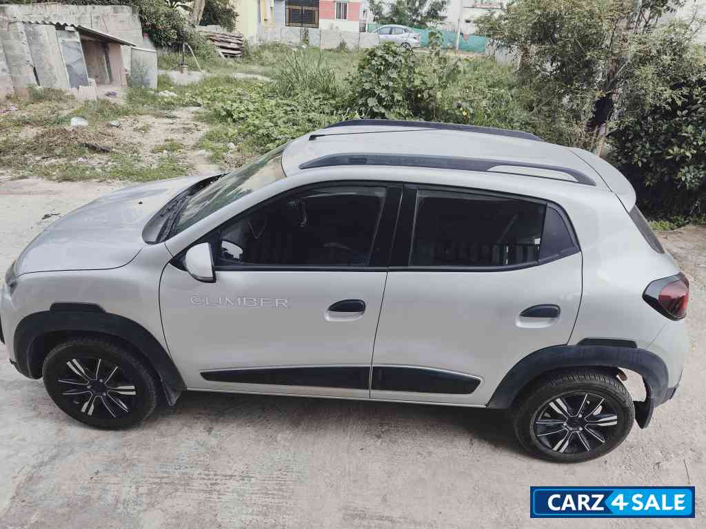 Silver Renault Kwid Climber 1.0 AMT