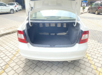 White Skoda Rapid Automatic 1.6MPI Elegance