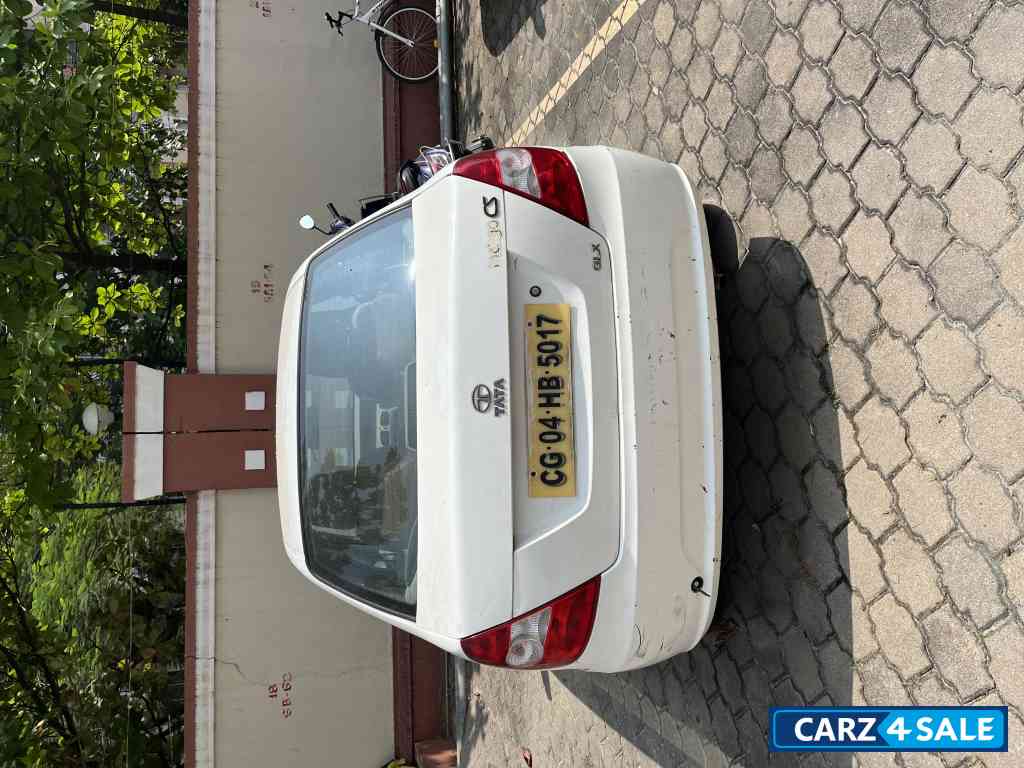 Off White Tata Indigo CS GLX