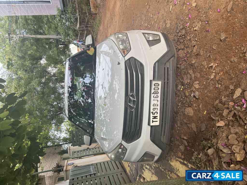 White Hyundai Creta 1.4 diesel