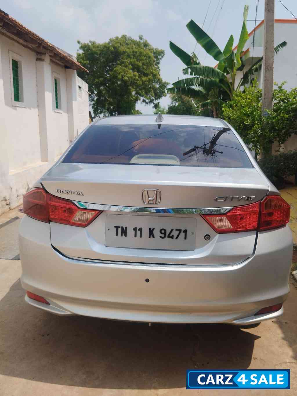 Silver Honda City Sv