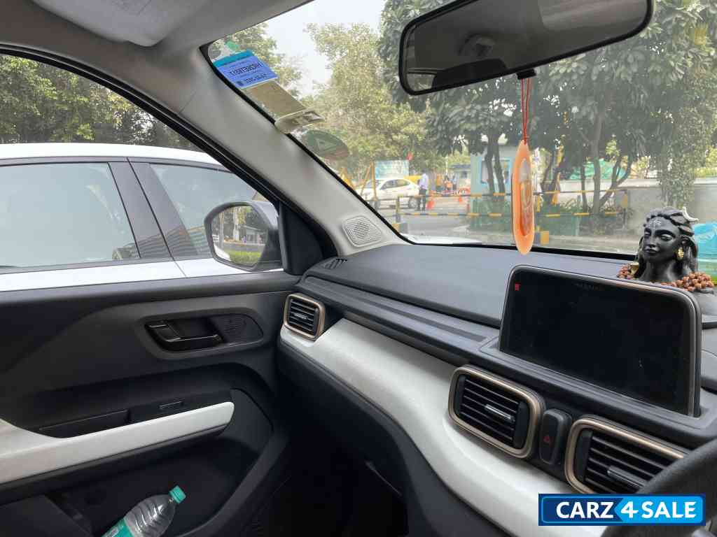 Grey Tata Punch Accomplished MT