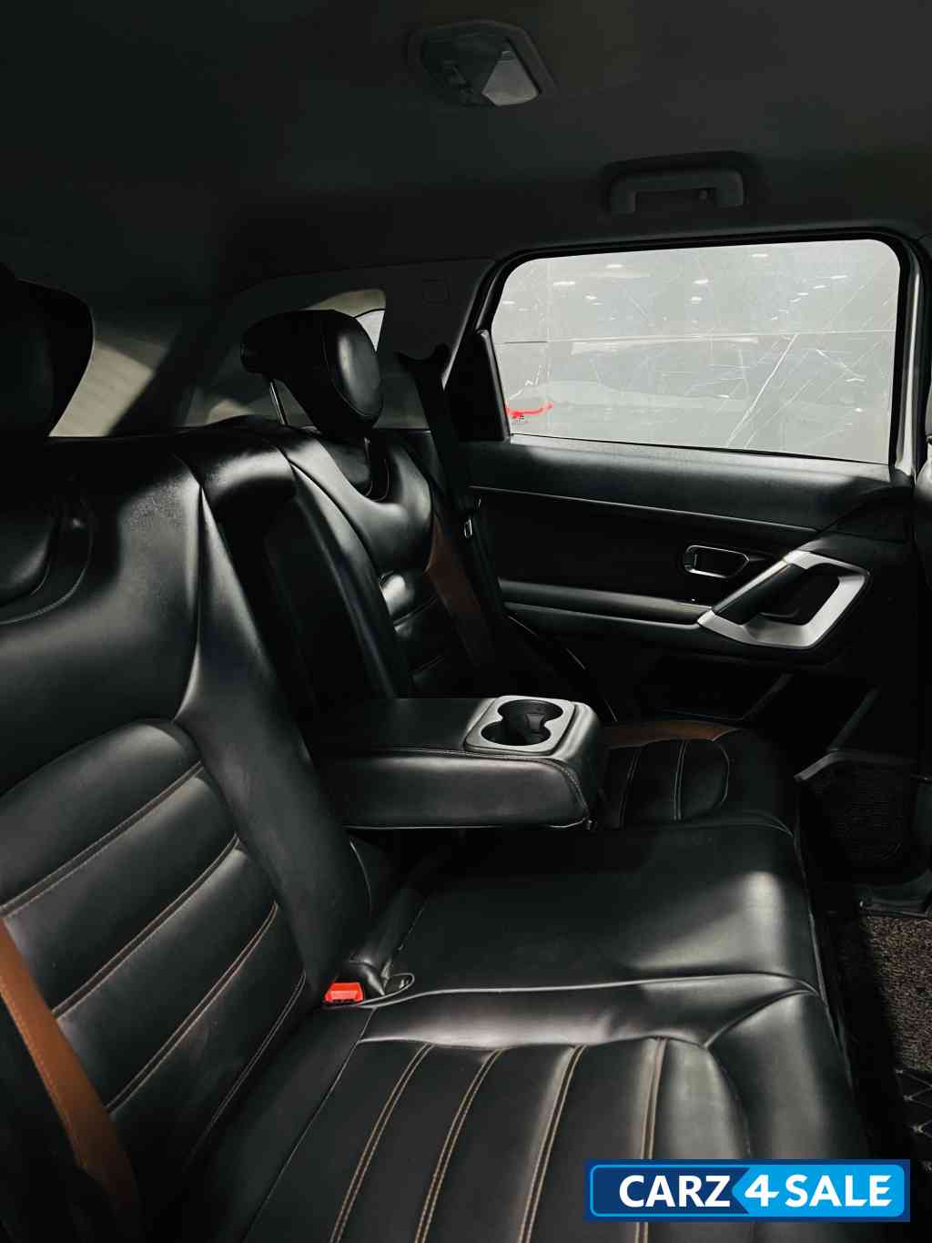 White Tata Harrier XT