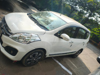 White Maruti Suzuki Ertiga VXI CNG