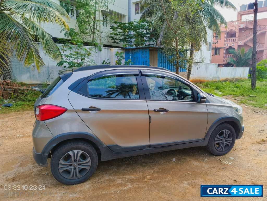 Tata Tiago NRG