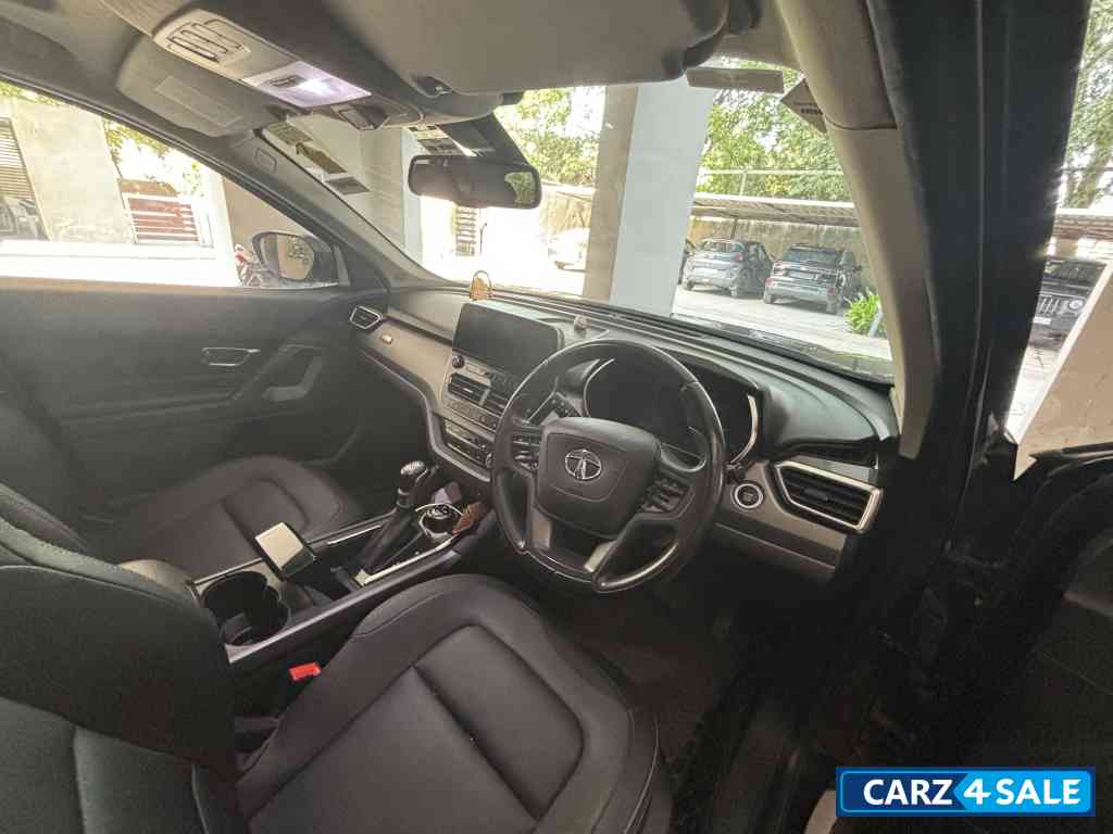 Black Tata Harrier XZA+ 2.0L CRYOTEC BSVI