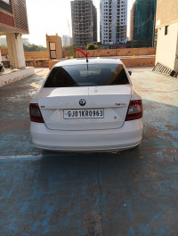 White Skoda Rapid Active TDI