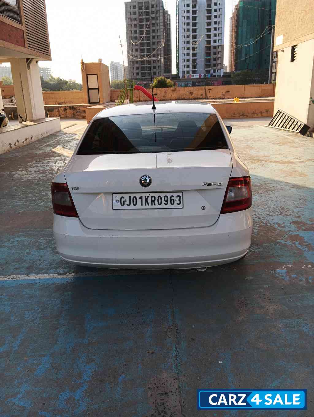 White Skoda Rapid Active TDI