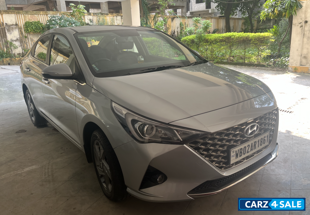 Hyundai Verna 1.5MPI SX