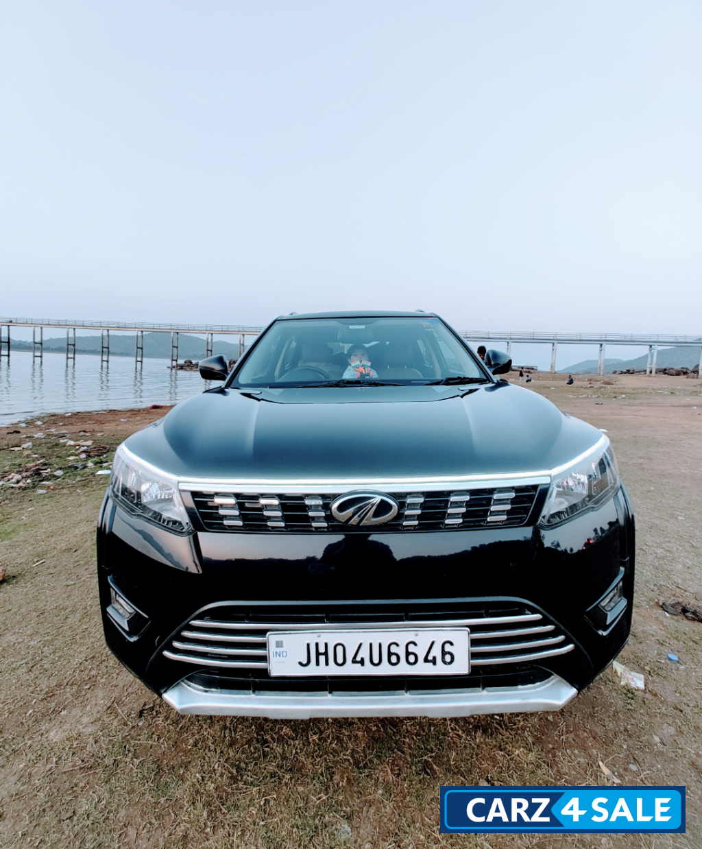 Napoli Black Mahindra XUV300 Used Mahindra XUV300 W6 D 2WD Diesel for sale in Jharkhand