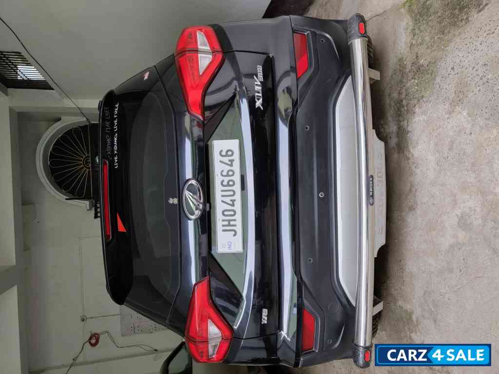 Napoli Black Mahindra XUV300 Used Mahindra XUV300 W6 D 2WD Diesel for sale in Jharkhand