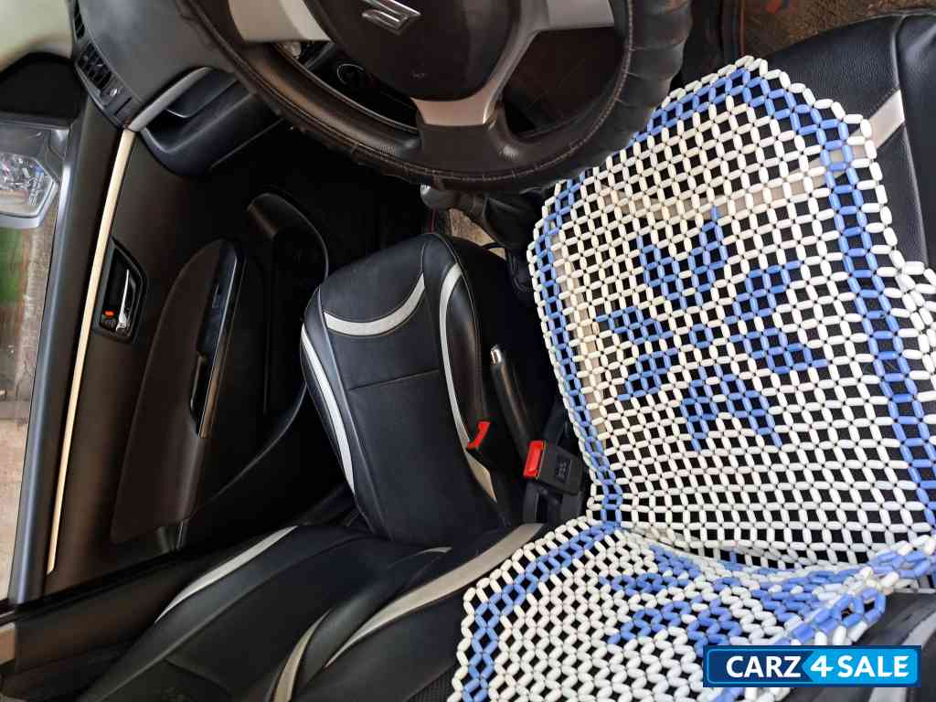 Maruti Suzuki Swift Swift VXI