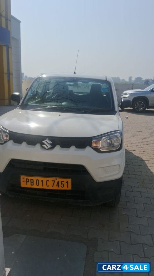 Maruti Suzuki S-Presso CNG Optional