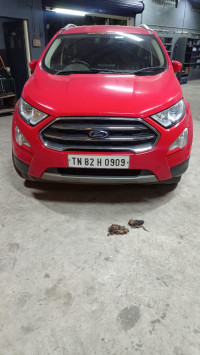 Red Ford Ecosport Titanium+MT