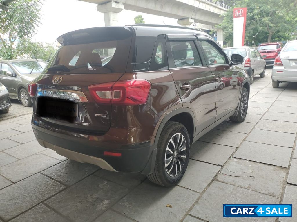 Toyota Urban Cruiser Dual tone premium AT