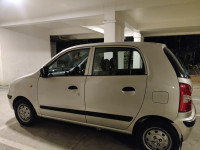 Off White Hyundai Santro GLS