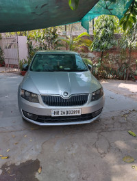Silver Skoda Octavia 1.8 style automatic