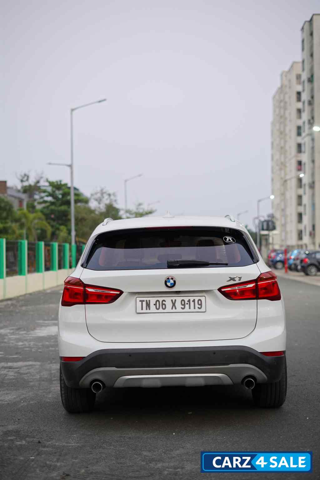 White BMW X1 sDrive X-Line