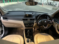 White BMW X1 sDrive X-Line