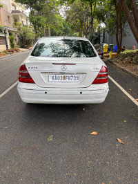 White Mercedes-Benz E-Class 270 cdi