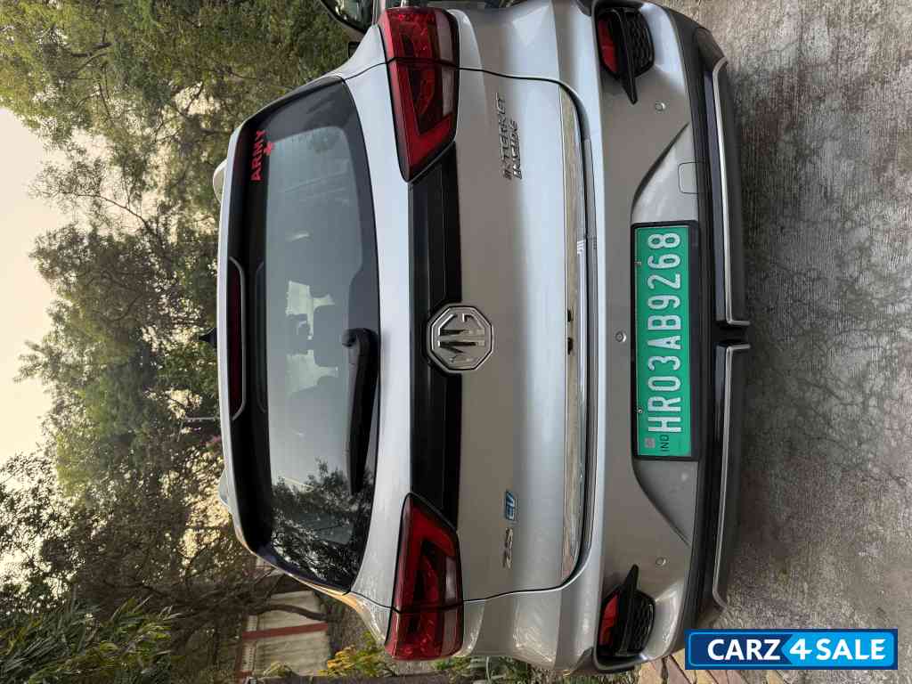 Ashen Silver MG ZS EV Exclusive