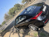 Black Hyundai Verna SX
