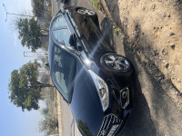 Black Hyundai Verna SX